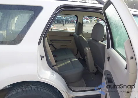 2011 Ford Escape Xls from USA, damaged, VIN 1FMCU0C72BKC47968